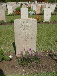 Cairo War Memorial Cemetery - Towers, T G