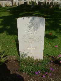 Cairo War Memorial Cemetery - Townsend, R