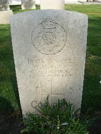 Cairo War Memorial Cemetery - Venn, W H