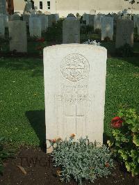 Cairo War Memorial Cemetery - Webb, O A