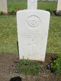 Cairo War Memorial Cemetery - Willby, Frank Richard Bagg