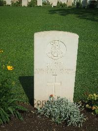 Cairo War Memorial Cemetery - Wills, George Henry