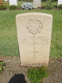 Cairo War Memorial Cemetery - Wiltshire, Gilbert William