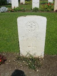 Cairo War Memorial Cemetery - Withington, Henry John