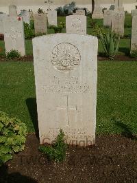 Cairo War Memorial Cemetery - Wood, Albert Foster