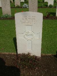 Cairo War Memorial Cemetery - Wood, George Huntly