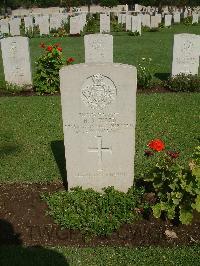 Cairo War Memorial Cemetery - Wood, Harry James