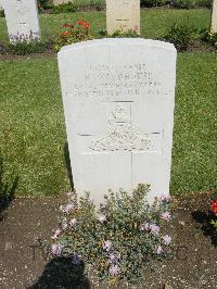 Cairo War Memorial Cemetery - Woodhouse, H