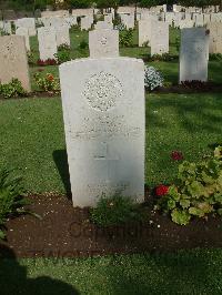 Cairo War Memorial Cemetery - Wright, Allen H.