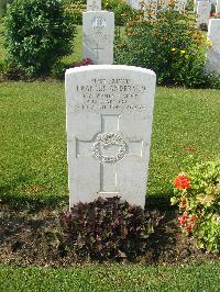 Heliopolis War Cemetery - Anderson, Frances