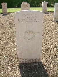 Heliopolis War Cemetery - Belcher, Leslie Haydn