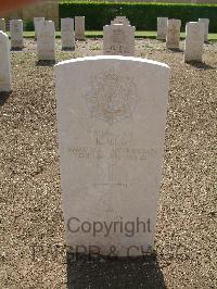 Heliopolis War Cemetery - Bird, Kenneth