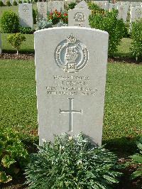 Heliopolis War Cemetery - Brown, Leslie Judson