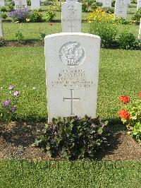 Heliopolis War Cemetery - Campbell, Donald