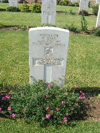 Heliopolis War Cemetery - Dean, William