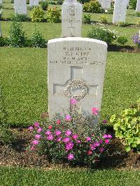 Heliopolis War Cemetery - Dunn, Maurice James