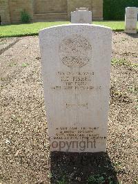 Heliopolis War Cemetery - Fisher, Harry Edward