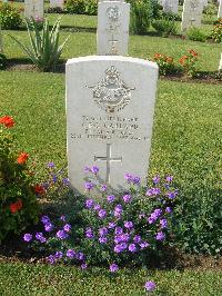 Heliopolis War Cemetery - Garland, Cyril Douglas Guthrie