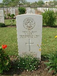 Heliopolis War Cemetery - Giddis, Leonard