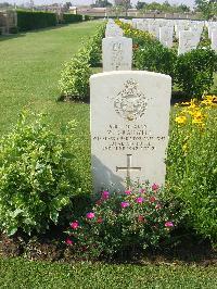 Heliopolis War Cemetery - Gradwell, William Sill