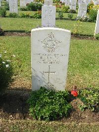 Heliopolis War Cemetery - Guest, Donald Reginald Harold