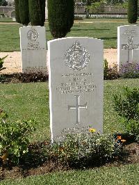 Heliopolis War Cemetery - Hayes, John