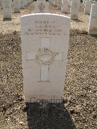 Heliopolis War Cemetery - Hogg, Thomas Albert