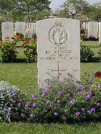 Heliopolis War Cemetery - Holdaway, David Frederick