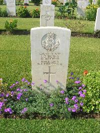 Heliopolis War Cemetery - Hopive, L E