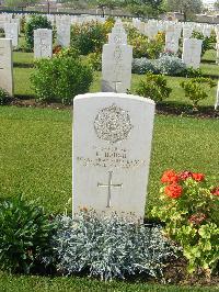 Heliopolis War Cemetery - Hough, Raymond