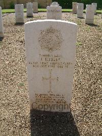 Heliopolis War Cemetery - Huxley, John