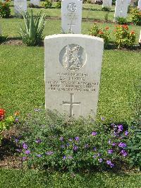 Heliopolis War Cemetery - Irving, Lawrence Samuel