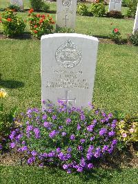 Heliopolis War Cemetery - Jones, Tecwyn