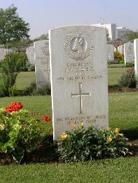 Heliopolis War Cemetery - Klopper, J M