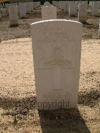 Heliopolis War Cemetery - Knight, Ronald Marsden