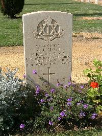 Heliopolis War Cemetery - Lloyd, Wilfrid Lewis