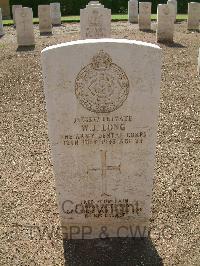 Heliopolis War Cemetery - Long, William Jacob