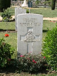 Heliopolis War Cemetery - Lyons, Peter