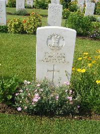 Heliopolis War Cemetery - MacKenzie, Angus