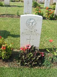 Heliopolis War Cemetery - Madden, John