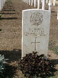 Heliopolis War Cemetery - Molyneux, John Stuart