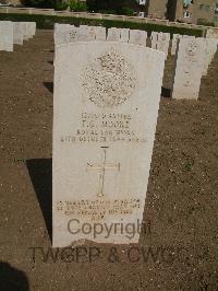 Heliopolis War Cemetery - Moore, Frederick George