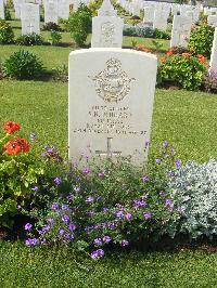 Heliopolis War Cemetery - Muhart, Sidney Nicholas