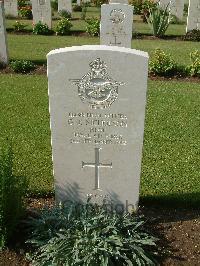 Heliopolis War Cemetery - Nicholson, Graham John