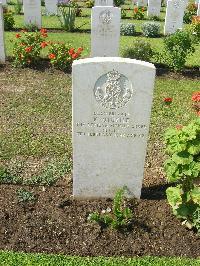 Heliopolis War Cemetery - Otukile, K