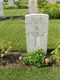 Heliopolis War Cemetery - Parkinson, Jack