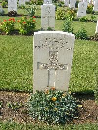 Heliopolis War Cemetery - Pattinson, Robert William