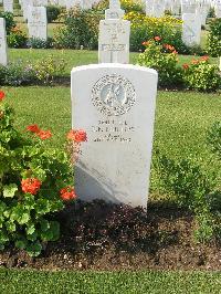 Heliopolis War Cemetery - Phillips, Denis Frederick