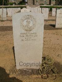 Heliopolis War Cemetery - Prinsloo, M G