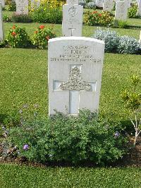 Heliopolis War Cemetery - Pullen, Thomas